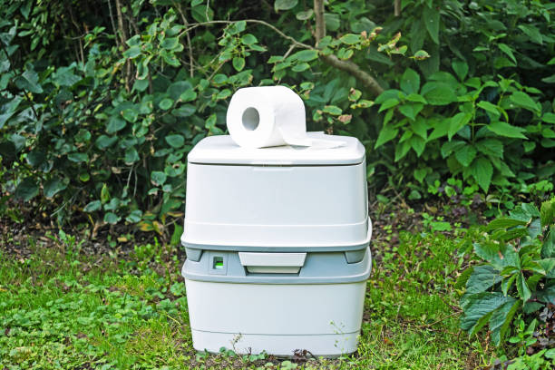 Best Luxury portable toilet rental  in Pine Mountain Clu, CA